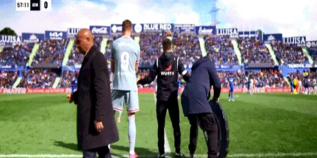 开云登录入口地址-关于法国队引发争议！，詹姆斯官方宣布反败为胜新规引发球迷热议的信息